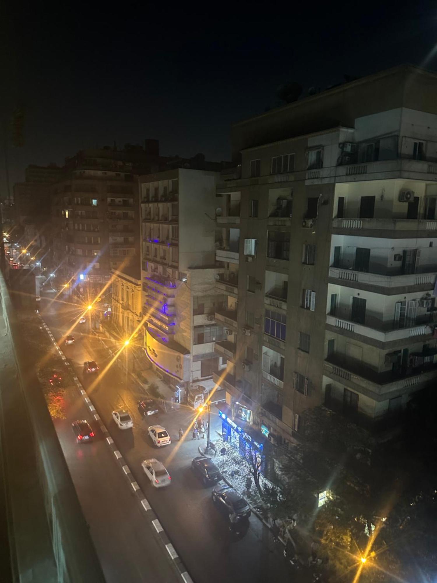 Beautiful Apartment In The Heart Of El Cairo Exterior foto